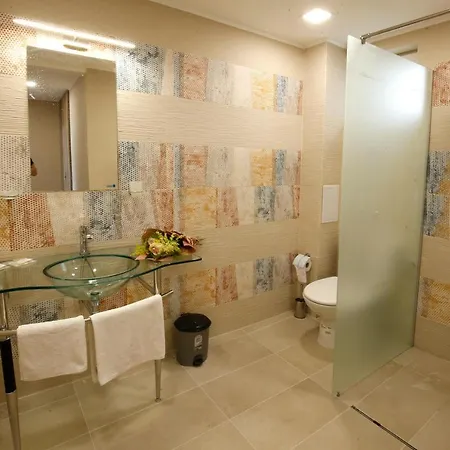 Hotel Stayinn Rainbow Beachfront By Asteri Sunny Beach